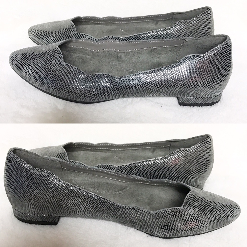 AEROSOLES Flower Girl Ballet Flat Comfort Shoes in Silver Metallic 6M